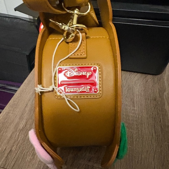 🔥Loungefly Minnie & Mickey Mouse Cookie-Shaped Crossbody Bag - Picture 3 of 4